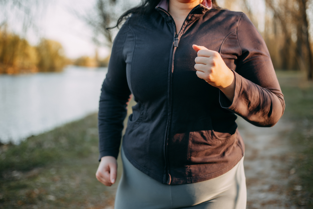 woman on a walk for weight loss